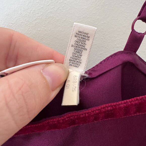 Vintage Victoria's Secret Sheer-Trim Burgundy Satin Cami Tank Top - Picture 8 of 9